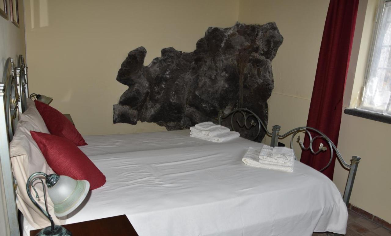 Casa Liuzzo Apartment Bronte Ngoại thất bức ảnh