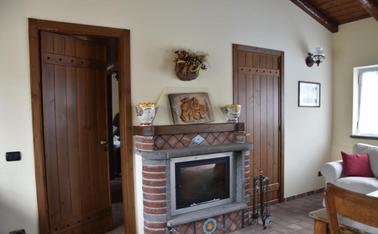 Casa Liuzzo Apartment Bronte Ngoại thất bức ảnh