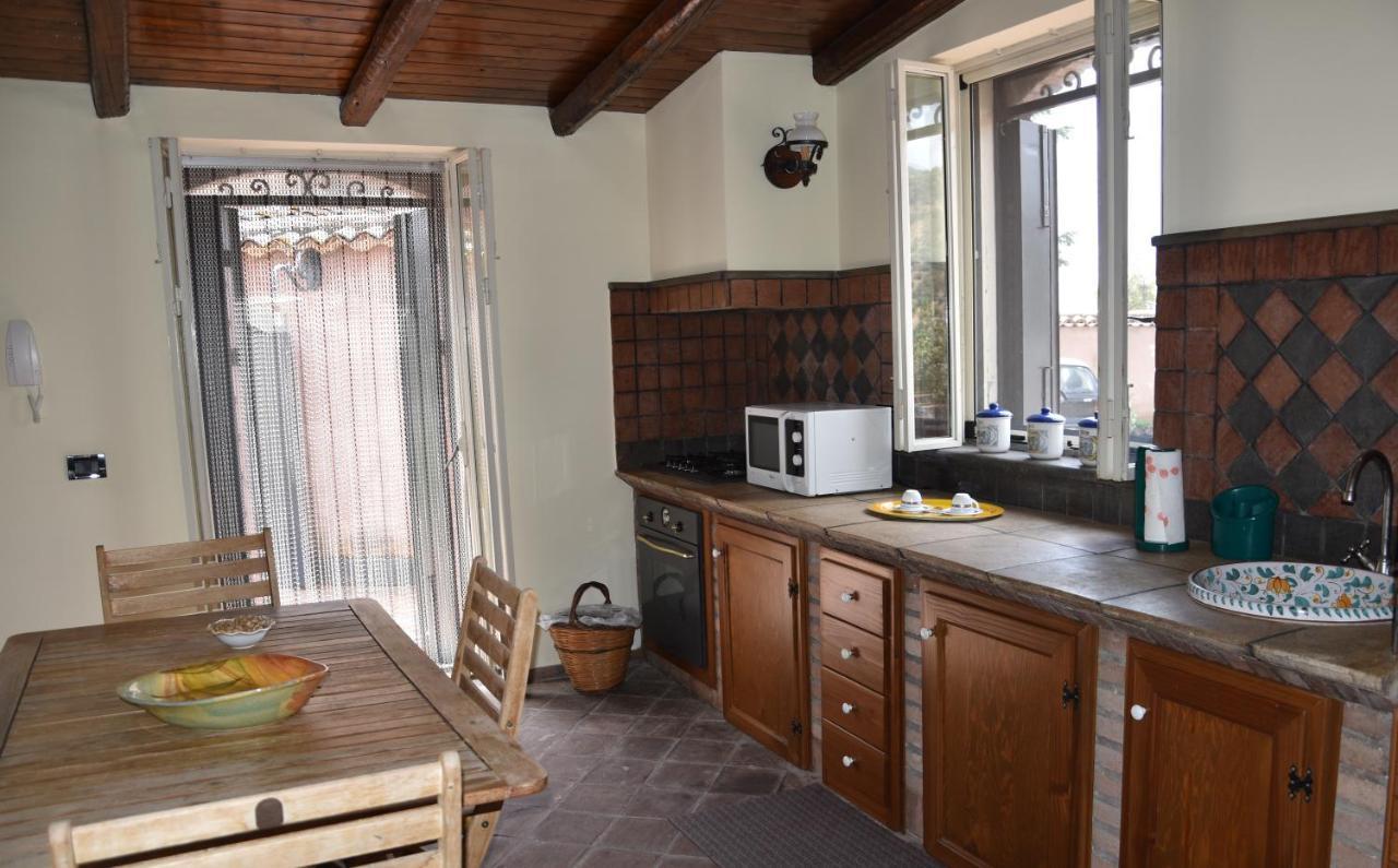Casa Liuzzo Apartment Bronte Ngoại thất bức ảnh